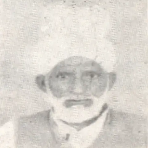 Khan , Shri Rahim