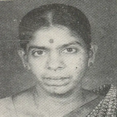 Lakshmanan , Prof. (Smt.) Savithri